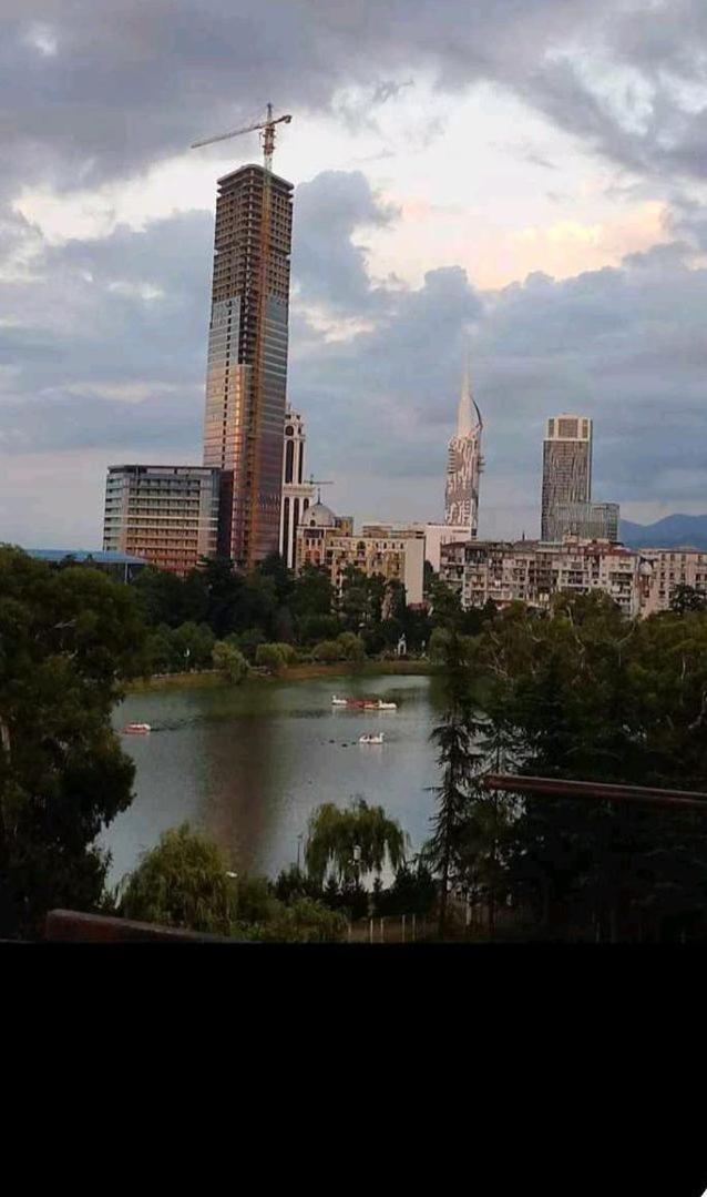 Apartament With Sea View Lejlighed Batumi Eksteriør billede