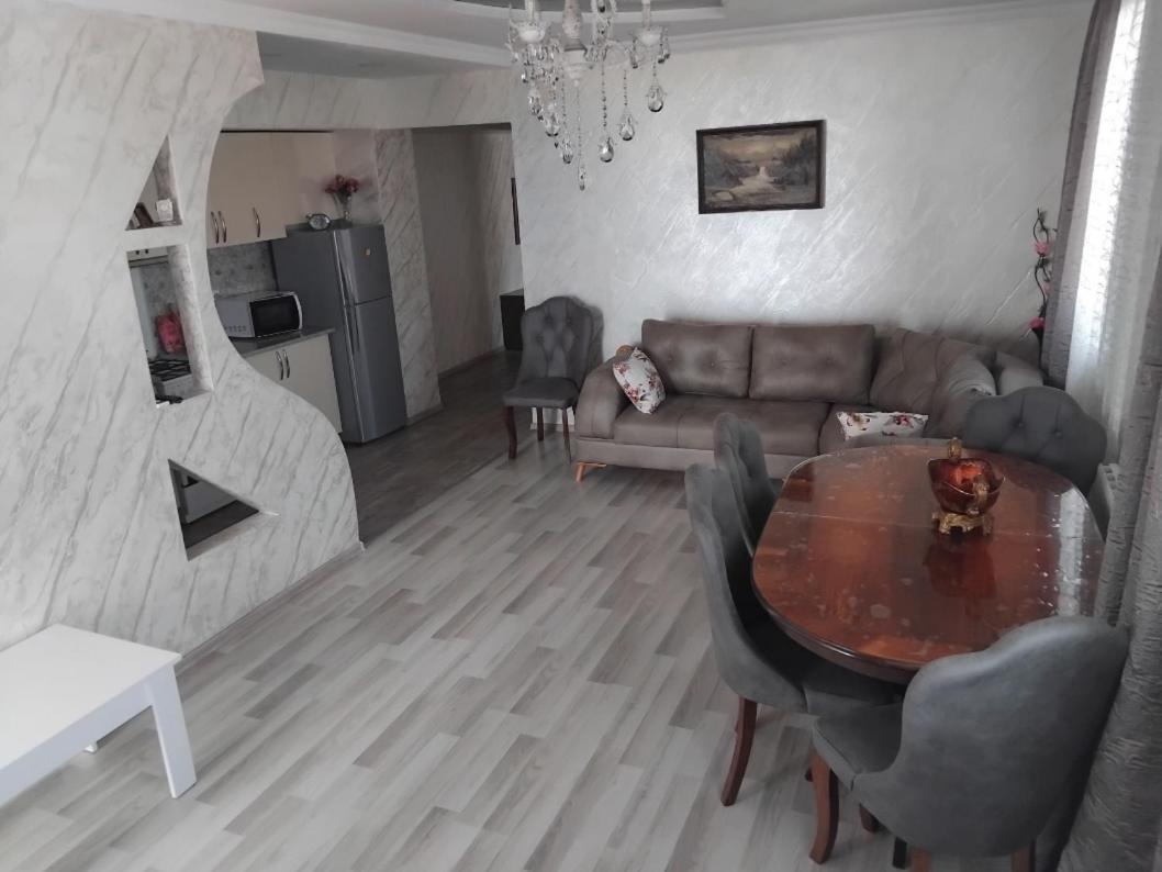 Apartament With Sea View Lejlighed Batumi Eksteriør billede
